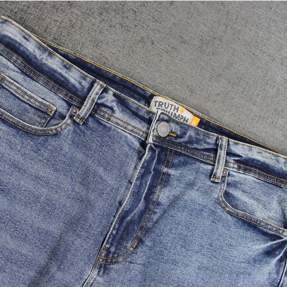 Truth + Triumph Mens Loose Fit Jeans 38x30 Blue Medium Wash Stretch Denim